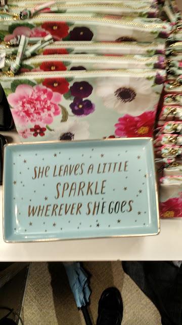 C'est l'été... Chez Indigo #indigofaves