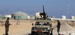 Libye : Evacuation de trois champs pétroliers suite à une menace djihadiste