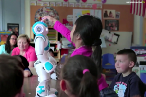 NAO : le robot qui donne une leçon d'humanité