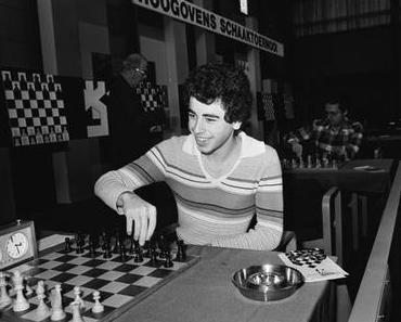 Jouez à la question people du mercredi sur les échecs