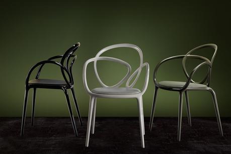 Loop chair by Front