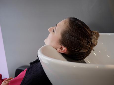 Beauté: Hair Painting by Océane Avakian