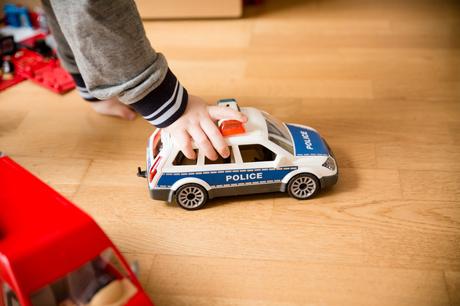 A propos de motricité fine #2 – les Playmobil