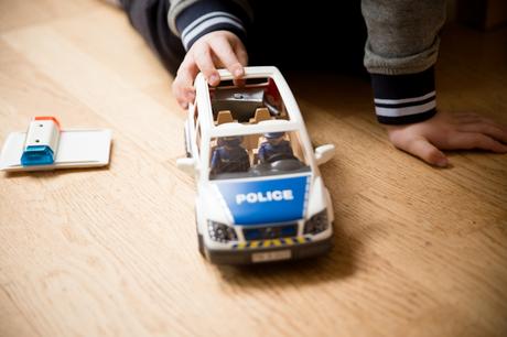 A propos de motricité fine #2 – les Playmobil