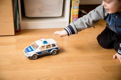 A propos de motricité fine #2 – les Playmobil