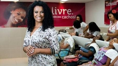 De pauvre à millionnaire: cette brésilienne a fait fortune à cause de ses cheveux