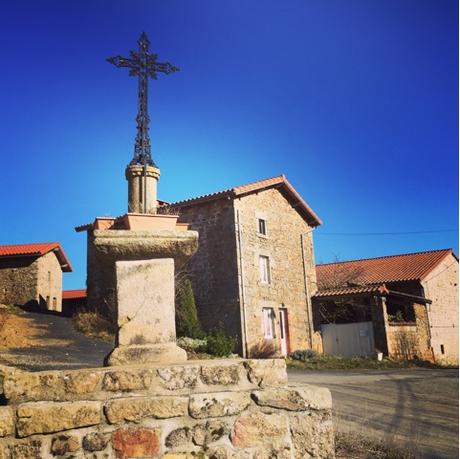 Croix des portes d'Auvergne en Instagram
