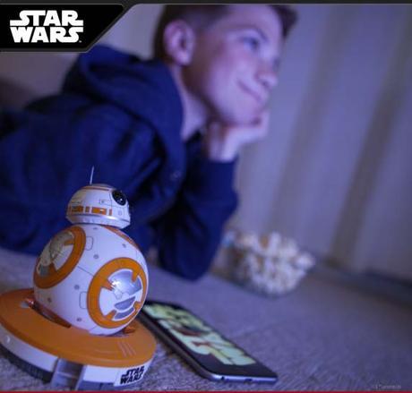 Faites réagir votre BB-8 devant Star Wars VII, le réveil de la force