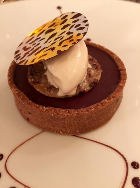 BERNARD LOISEAU RIVE GAUCHE : UNE MAISON FAMILIALE ET UNE CUISINE DE HAUTE VOLÉE