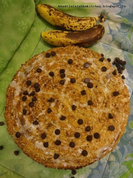 GÂTEAU À LA BANANE, AUX PÉPITES DE CHOCOLAT ET AU FROMAGE À LA CRÈME / CREAM CHEESE CHOCOLATE CHIPS BANANA BREAD/ BIZCOCHO CON BANANA, VIRUTAS DE CHOCOLATE Y QUESO CREMA