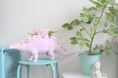 DIY : Un dino tout beau et tout fleuri !