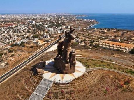 Une centaine d’hommes d’affaires algériens prospectent au Sénégal
