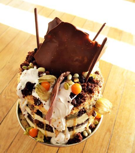 Bespoke cake_Miss Bobby