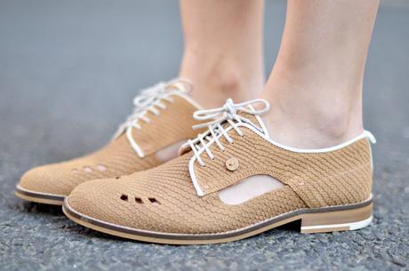 La petite veste en daim La petite veste en daim