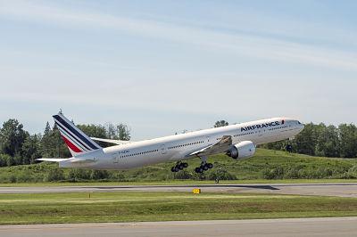 Boeing et Air France célèbrent la livraison du Boeing 777