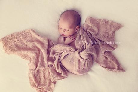 Photographe spécialisé nouveau-né et bébé Louveciennes