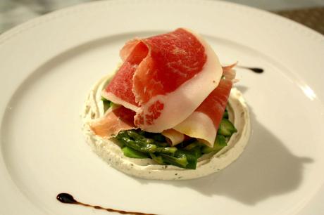 Pata Negra, asperges, chèvre © P.Faus