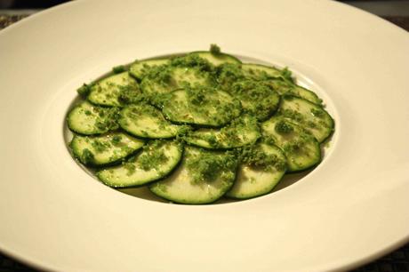 Courgettes, tapenade de poivrons  © P.Faus