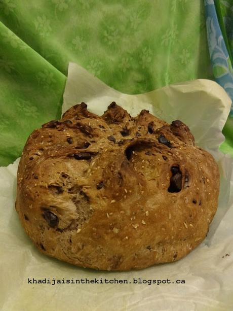 PAIN AU CHOCOLAT / CHOCOLATE BREAD / PAN CON CHOCOLATE / خبز بالشكولاطة PAIN AU CHOCOLAT / CHOCOLATE BREAD / PAN CON CHOCOLATE / خبز بالشكولاطة