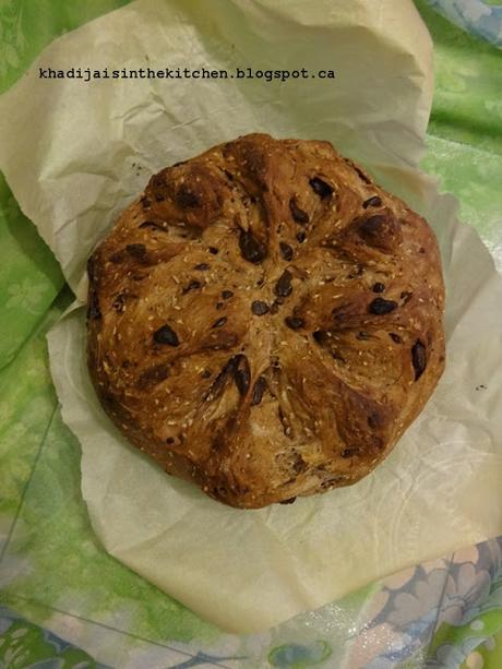 PAIN AU CHOCOLAT / CHOCOLATE BREAD / PAN CON CHOCOLATE / خبز بالشكولاطة