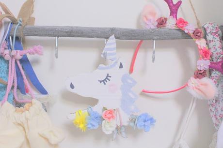 Un Petit Cintre Licorne ♥