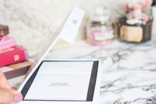 Packaging Ecouteurs Rose Gold Blanc Sudio Sweden code promo et playlist Spotify