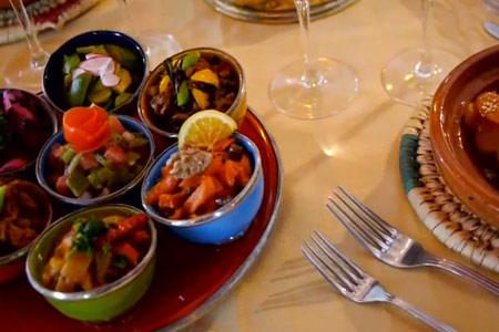 Cours de cuisine marocaine à Marrakech  Voyages sncf