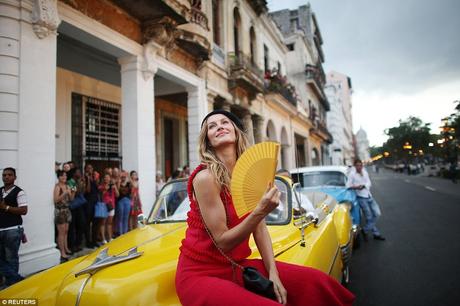 Le défilé Chanel croisière à Cuba...