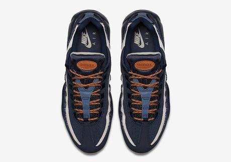 538416-400-Nike-Air-Max-95-Nike-Sportswear-Premium-Denim-Collection-03