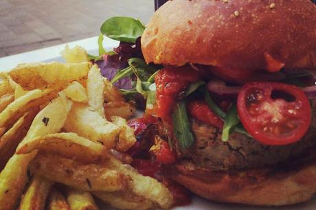 SOCIÉTÉ / SAVEURS alt=