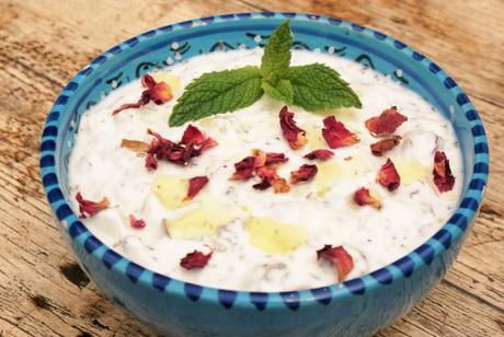 Mâst O khiâr ou yaourt au concombre iranien - Cuisine iranienne © Recettes d'ici et d'ailleurs