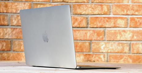 Le MacBook et son seul port USB de type C.
