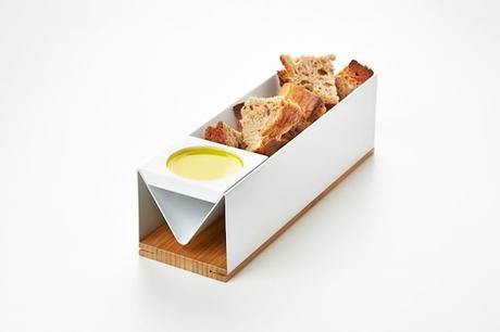 DESIGN : Interview E-TV de Jun Gobron ! Alexandre Bibaut / Les2b sprl +32 496 81 92 80 e-mail: alexandre@les2b.be