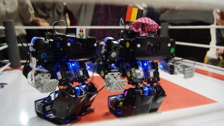 Le MBA Master de com' de l'Institut Léonard de Vinci acueille COGIBOT