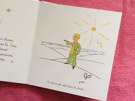 Dans sa bibliothèque