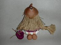 Sorcières à suspendre en porcelaine froide Sorcières à suspendre en porcelaine froide