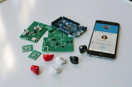 the-pilot-headset-translator-5