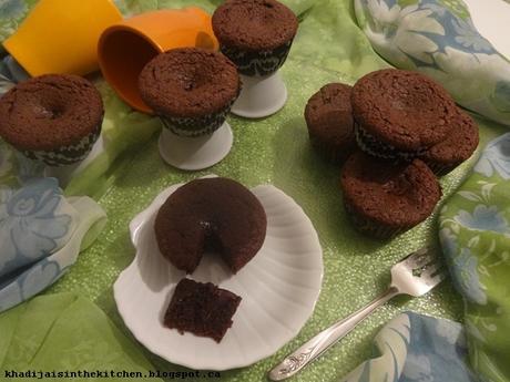 CUPCAKES AU CHOCOLAT / CHOCOLATE CUPCAKES / CUPCAKES DE CHOCOLATE / كاب كيك بالشكلاط