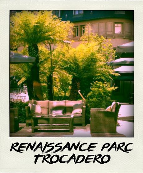 CARNET D'ADRESSES POUR JOURS ENSOLEILLES...PAR CHRISTY