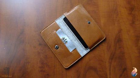 Handwers: le fabuleux portefeuille en cuir et laine pour iPhone 6s Handwers: le fabuleux portefeuille en cuir et laine pour iPhone 6s