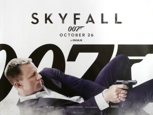Skyfall : le paradoxe du grand père façon James Bond