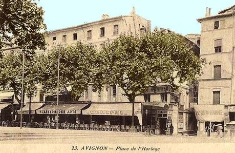 Cènt an après plaço de la Reloge 2921904065.jpg