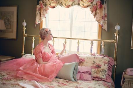 Vintage, Woman On Bed, Retro, Bedroom, Blonde, Romantic