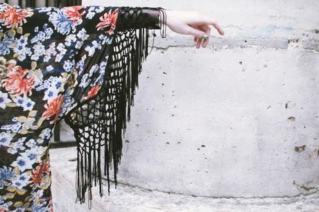 kimono franges fleurs