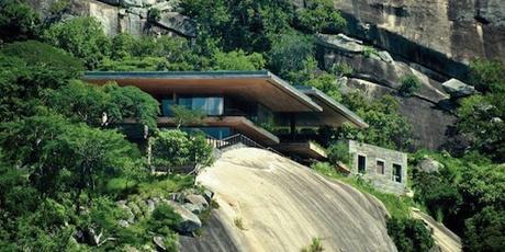 ARCHI : La maison sur la falaise