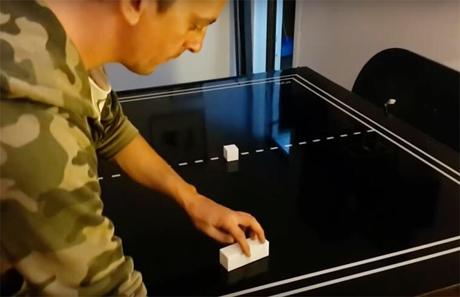 The Pong Project : ces ingénieurs ont construit une version physique du jeu PONG !