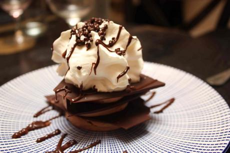 Mousse chocolat noir façon liégeois © P.Faus