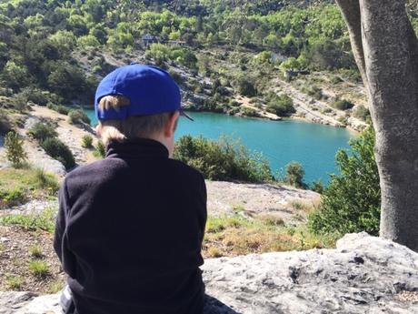 Carte postale Esparron-de-Verdon et billet décousu