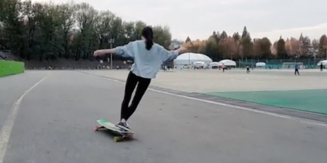 FUN : Korean Girl Longboard Dancing