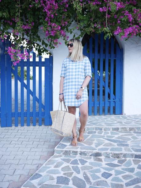 À Carreaux Bleus À Carreaux Bleus